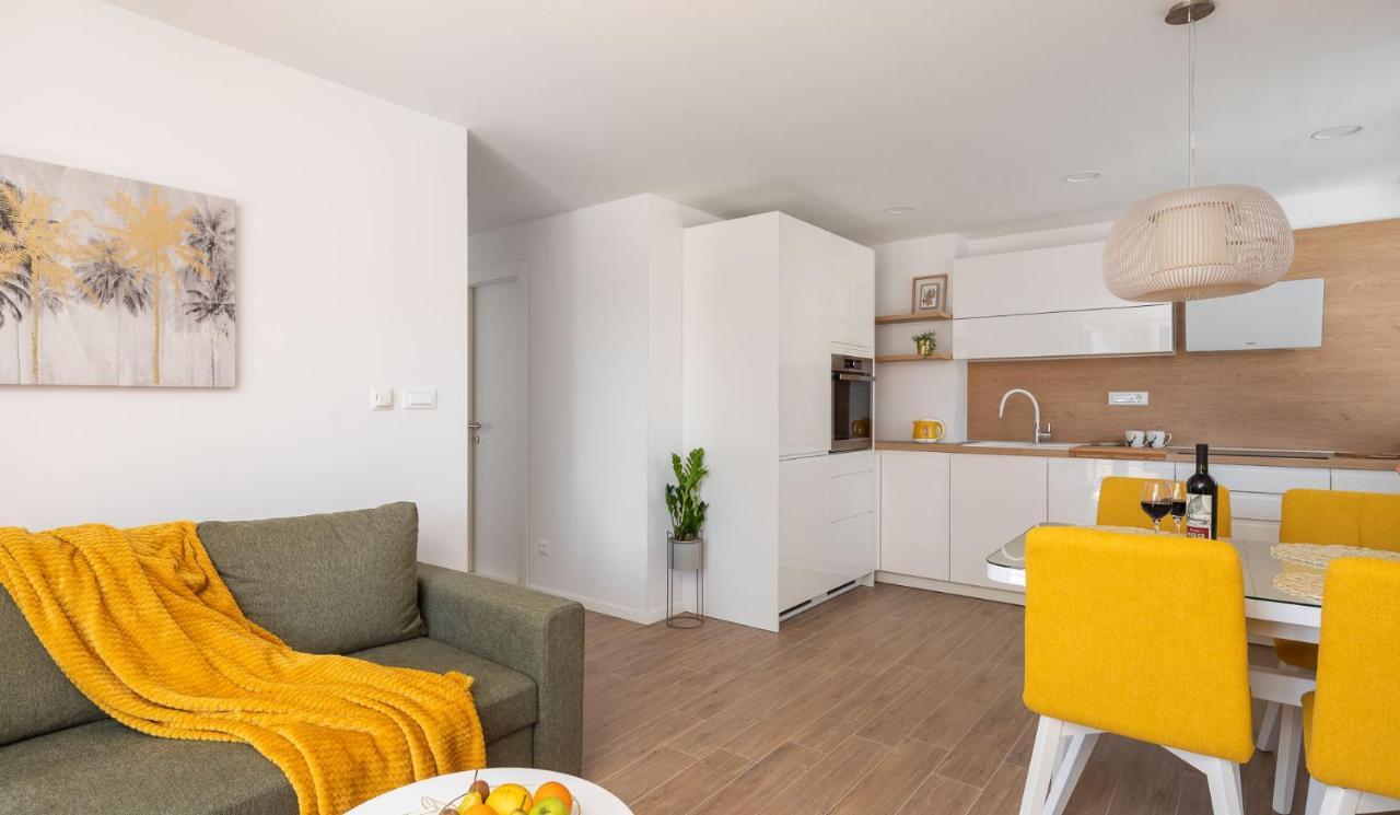 New & Modern Apartment Aa Split Extérieur photo