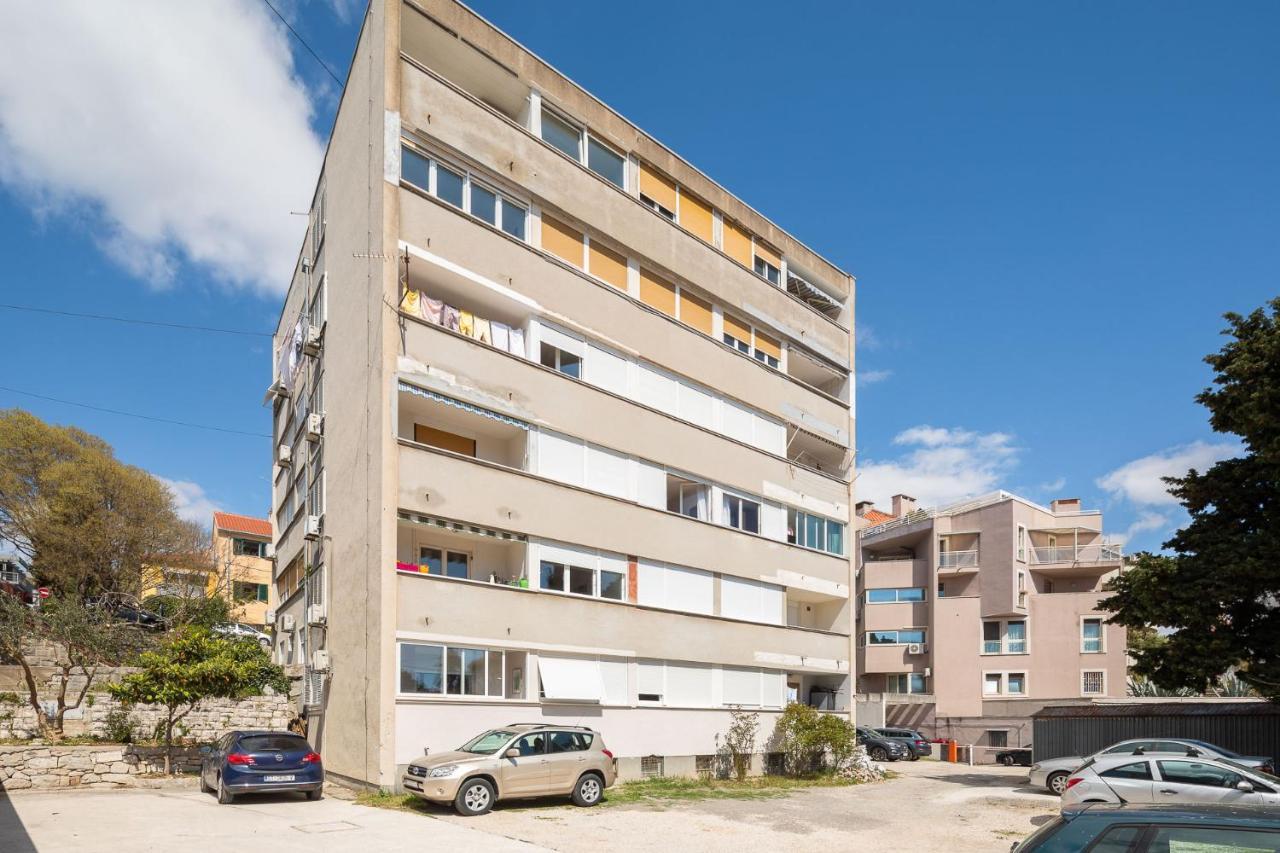 New & Modern Apartment Aa Split Extérieur photo