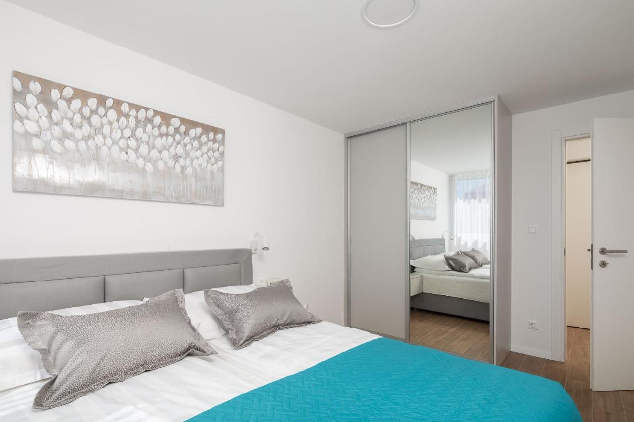 New & Modern Apartment Aa Split Extérieur photo